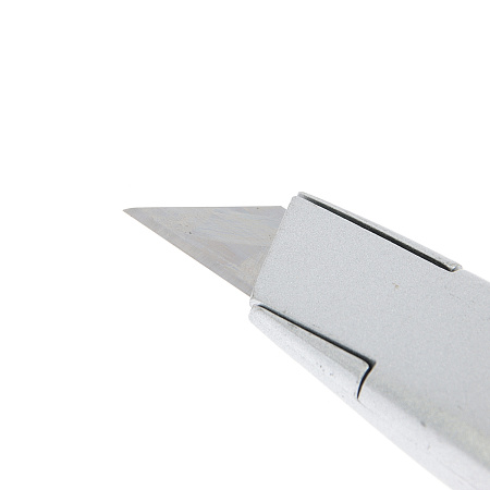 Нож строительный многофункциональный корпус металл автофиксация (2701009) T4P *1/12/144