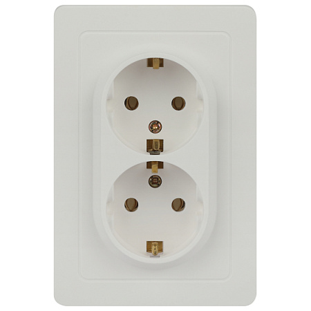Розетка "Intro Style" СП 2-мест.белый с/з 2X2P+E Schuko 16А-250В IP20 7-205-01 *10/100