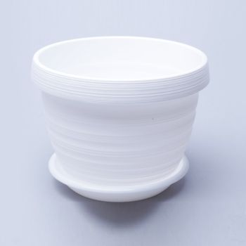 Кашпо пластм. "Толедо" 2,0л d верха 170мм h 130мм с поддоном Белый 5 0424 PL *1/23