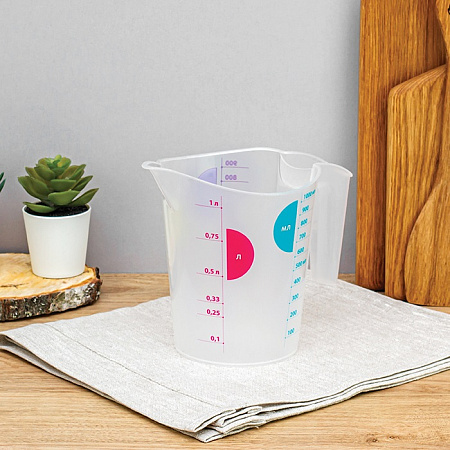 Кувшин мерный пластм. 1,0л М1206 ("М-Пластика") *1/21