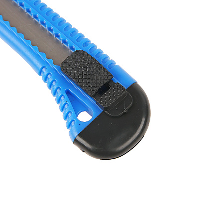 Нож строительный 18мм корпус пластик (2701001) T4P *1/50/600