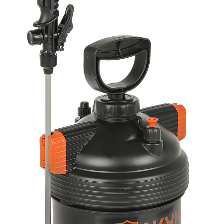 Опрыскиватель  5л помповый с удочкой "Жук"  ОП-220  *1/3
