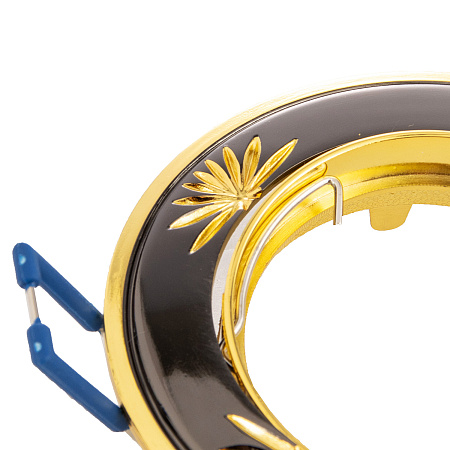 Светильник встраиваемый  СВ 03-05 MR16 50Вт G5.3 мульти/зол. TDM SQ0359-0054 *1/10/50