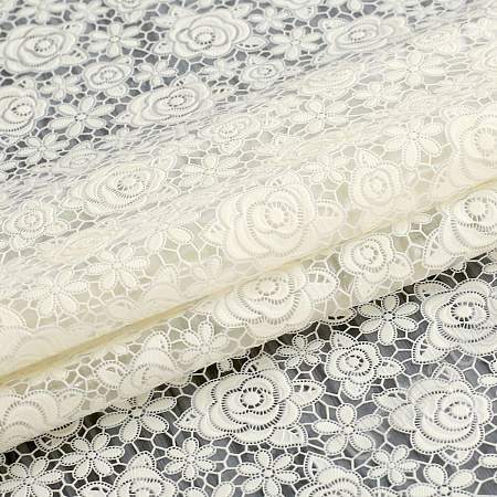 Клеёнка без основы ажурная "Цветочки" бежевая шир. 1,37м GW-21120 "Great Way" *20