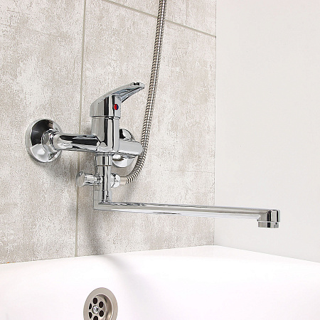 Смеситель д/ванны ROEGEN RC100A однорычажный 35 мм *1/10