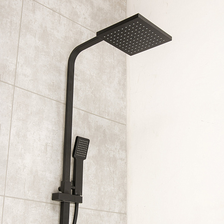 Смеситель д/ванны со стойкой для душа + ручной душ LEDEME L72433B черная *1