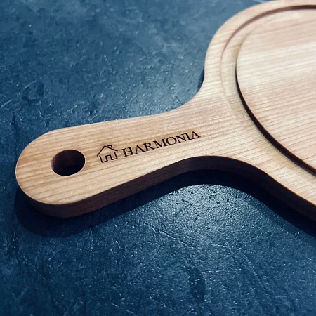 Доска разделочная дерев. (берёза) круглая d170х250мм с Ручкой арт.0337-H "Harmonia" *1/45