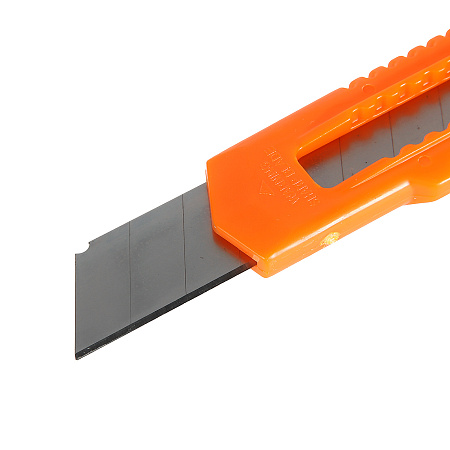 Нож строительный 18мм корпус пластик АКУЛА-light JSHL18112 NovoCRAFT *1/50/600