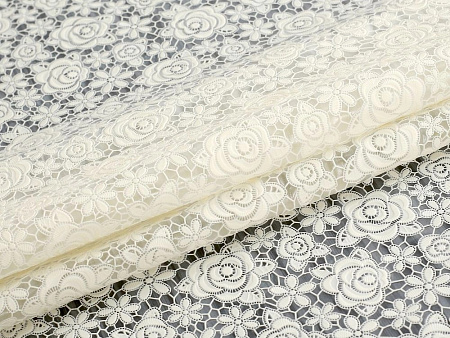 Клеёнка без основы ажурная "Цветочки" бежевая шир. 1,37м GW-21120 "Great Way" *20