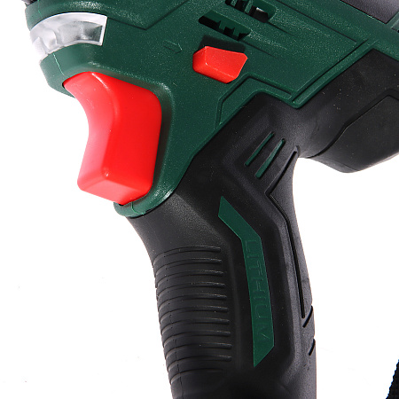 Дрель-шуруповерт 18В 2скор.0-400/0-1400об/мин 30Нм 2Ач 2аккум LI-ION DC1802 PROMO FAVOURITE *1/10