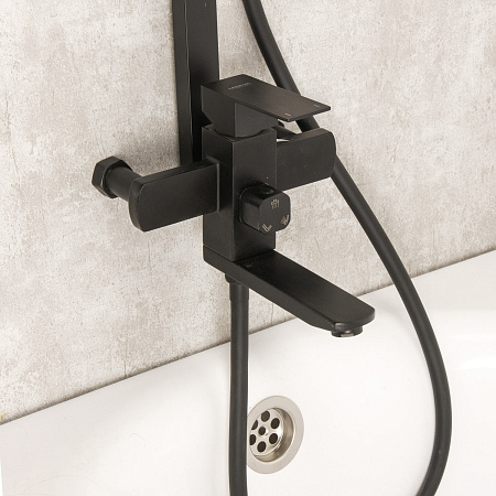Смеситель д/ванны со стойкой для душа + ручной душ LEDEME L72433B черная *1