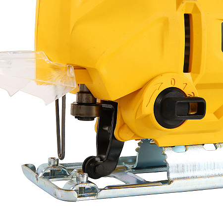 Лобзик электр. 750Вт 0-3000ход/м дер-70мм мет-8мм быстросъем. зажим маятн. ход KJS 750V Kolner*1/6