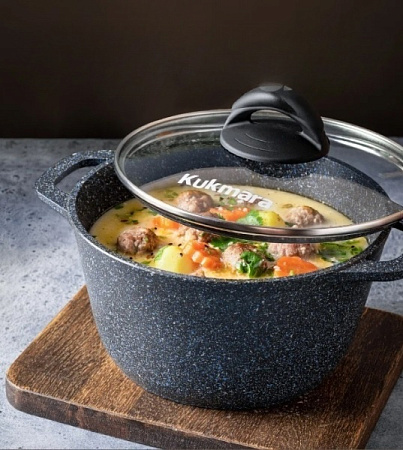 Кастрюля алюмин. антипригарная "Kukmara" "Granit" black 4,5л Стекл.кр. кгч45а *1/3