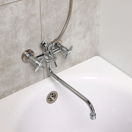 Смеситель д/ванны "Эверест"  В22-071F с 2 ручками (черный) *1/10