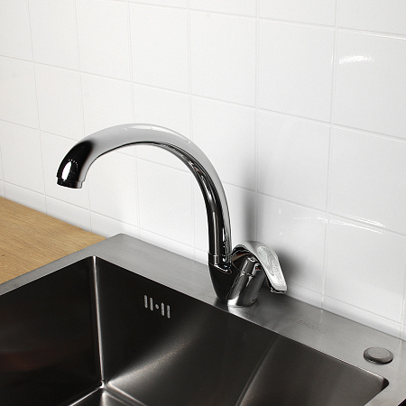 Смеситель для кухни Potato P5904 высокий излив *1/10