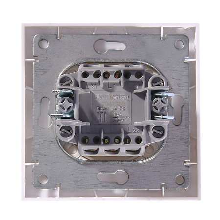 Выключатель "Бриллиант" СП 1кл. белый 10А IP20 UNIVersa 7947366 *10/100